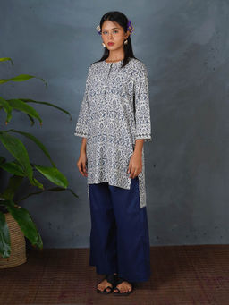 Chidiyaa - Blue Pure Cotton Printed Straight Kurti