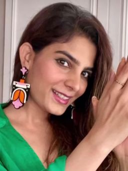 THE YV BRAND BY YASHVI VANANI - The Ancient Tulip Multi-Color Earrings