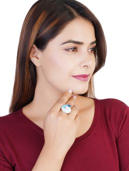 Estele - Rhodium Plated Circular Designer Finger Ring for Women