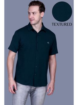 Parcel Yard - Men Half Sleeve Textured Casual Shirt