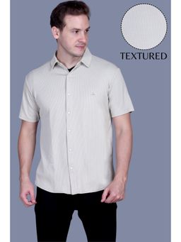 Parcel Yard - Men Half Sleeve Textured Casual Shirt