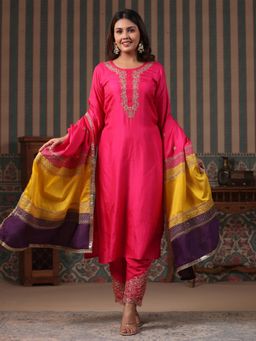 FASHOR - Solid Floral Kurta with Pant and Dupatta - Pink (Set of 3)