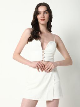 SHOWOFF - Womens White Solid Fitted Crop Top