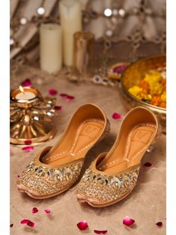 House of Vian - Mehfil Peach Juttis