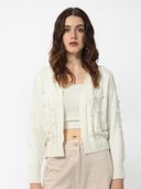 Off White color option, Currently selected