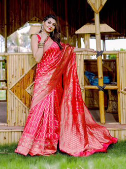 Odette - Women Pink Silk Woven Saree with Unstitched Blouse