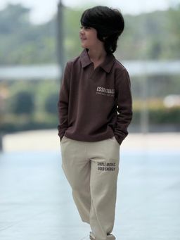 Napchief - Brown Solid Relaxed Sweatshirt with Joggers