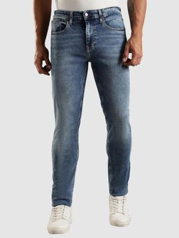 Tommy Hilfiger - Mid-Wash Slim Fit Mid Rise Jeans