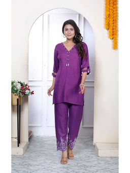 Miravan - Purple Solid Beaded Kurta and Pant (Set of 2)
