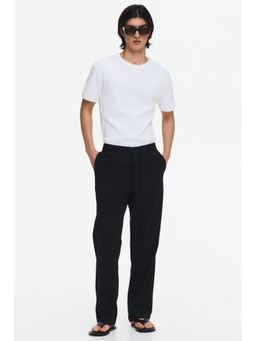 H&M - Men Black Relaxed Fit Trousers