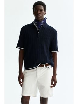 H&M - Men White Relaxed Fit Chino Shorts