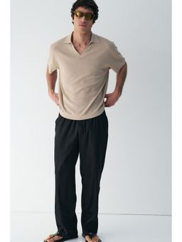 H&M - Men Beige Cooling Regular Fit Knitted Polo T-Shirt