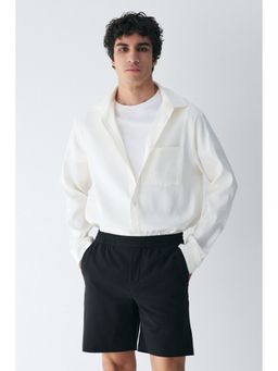 H&M - Men Black Four-Way Stretch Regular Fit Shorts