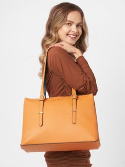 Caprese - Romano Women 16 Inch Laptop Compatible Tote Bag