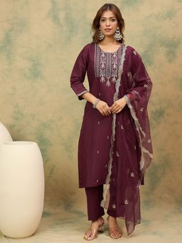 Varanga - Burgundy Embroidered Kurta with Pant and Dupatta