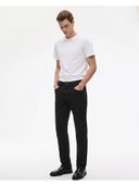 Black color option, Currently selected