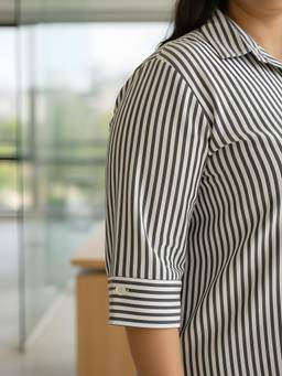 Indietoga - Women Plus Size Black and White Striped Cotton Formal Shirt