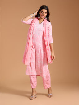 Gahan - Cotton Floral Printed Yoke Embellished Pink Kurta Pant & Dupatta (Set of 3)
