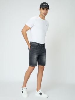 Pepe Jeans - Black Solid Cotton Blend Regular Shorts