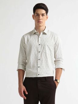 Arrow - Men White-Beige Geometric Printed Manhattan Slim Fit Shirt