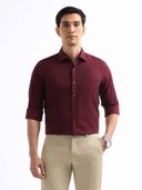 Maroon color option, Currently selected