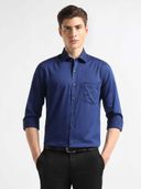 Blue color option, Currently selected