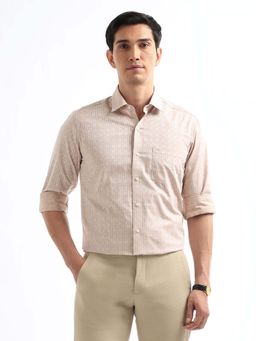 Arrow - Men Beige Checks Manhattan Slim Fit Dobby Shirt