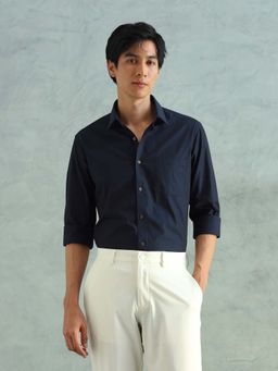 Arrow - Men Navy Blue Solid Slim Fit Shirt