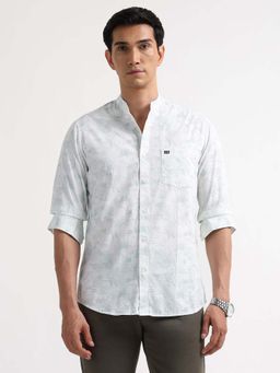 Arrow Sports - Men White-Green Slim Fit Tropical Printed Mandarin Shirt