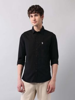 U.S. Polo Assn. Denim Co. - Men Black Pure Cotton Solid Regular Fit Shirt