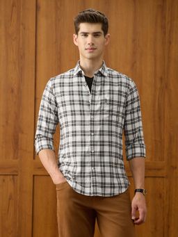 U.S. POLO ASSN. - Men White-Black Checks Regular Fit Shirt