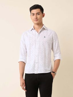 U.S. POLO ASSN. - Men White Geometric Printed Pure Cotton Shirt