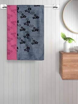 FABINALIV - Multicolor Floral 420 Gsm Cotton Bath Towels (Pack of 2)