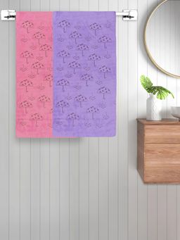 FABINALIV - Multicolor Abstract 420 Gsm Cotton Bath Towels (Pack of 2)