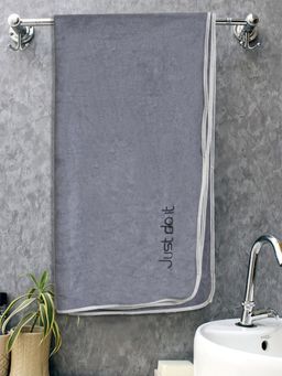 FABINALIV - Grey Solid 300 Gsm Cotton Bath Towel