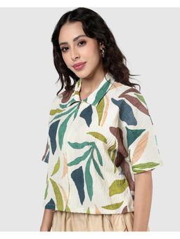 Bewakoof - Women Beige and Green Textured All Over Printed Oversized Zipper Crop Top