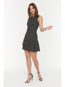 Trendyol - Women's Semi-fit Black Mini Dresses