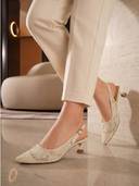 Cream color option, Currently selected