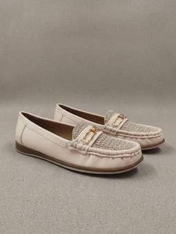 JODYHUB - Women Cream Synthetic Leather Loafers