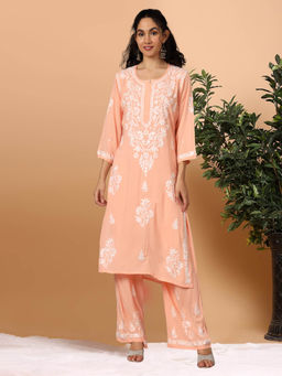 PARAMOUNT CHIKAN - Peach Hand Embroidered Lucknowi Chikankari Kurta with Palazzo (Set of 2)