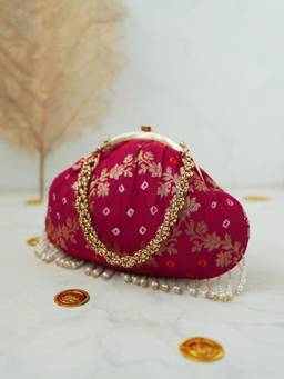 AMYRA - Bandhani Vintage Clutch Red