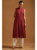 Maroon color option, Currently selected