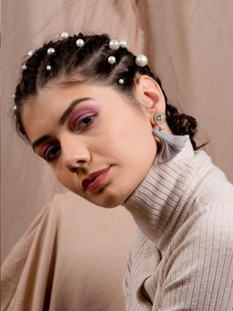 Odette - Grey Lacy Rhine Stone Dangle Earring