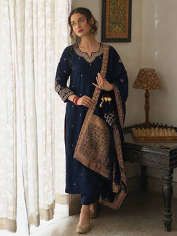 Aaghnya - Navy Blue Embroidered Round Neck Kurta Pant with Dupatta