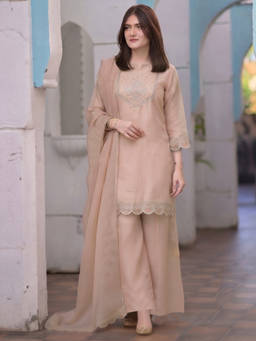 Aaghnya - Peach Embroidered Round Neck Kurti Palazzo with Dupatta