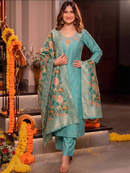 Aaghnya - Blue Embroidered Round Neck Kurta Pant with Dupatta