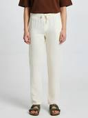 Off White color option