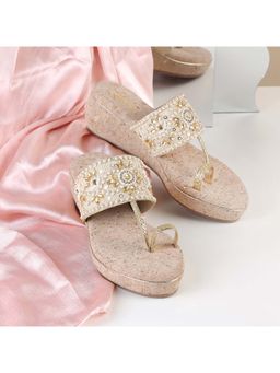 Metro - Women Gold Flipflops