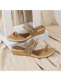 Metro - Women Gold Wedges