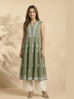 PANCHRANGA - Women Green Whisper Hand Chikankari Cotton Dobby Kurta